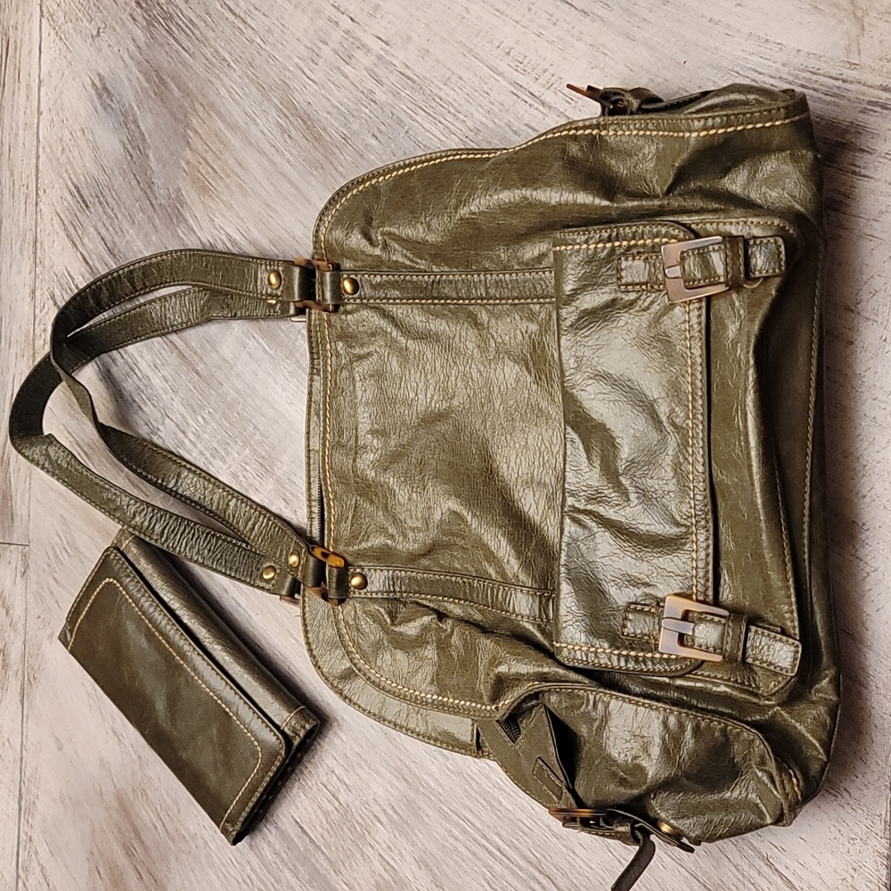 Sydney Love Purse & Wallet - Picture 1 of 5